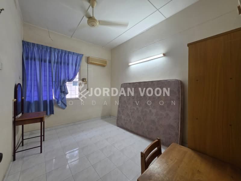 2-storey Terraced House for Rent in Taman Teratai (Butterworth) - Jordan Voon - Bedroom - PropertyGuru.com.my