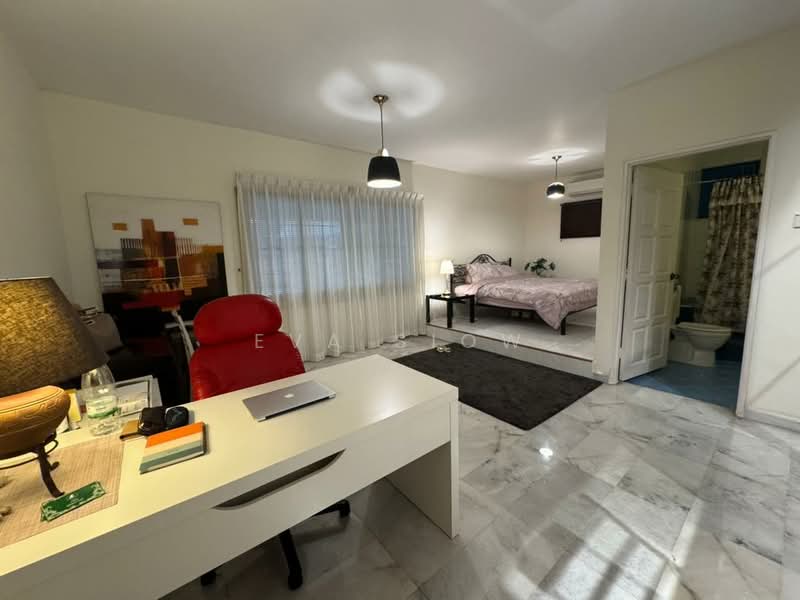 Bungalow for Sale in Taman Sentosa (Johor Bahru) - Eva Siow - Bedroom - PropertyGuru.com.my