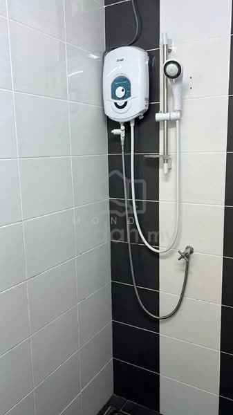 Kediaman Servis untuk Disewa di Silk Sky - Desmond Low - Bathroom - PropertyGuru.com.my