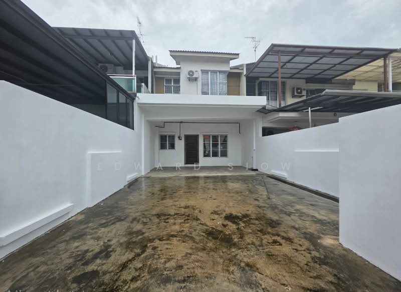 Rumah Teres 2-Tingkat untuk Dijual di Taman Setia Indah (Tebrau) - Edward Siow - Exterior - PropertyGuru.com.my