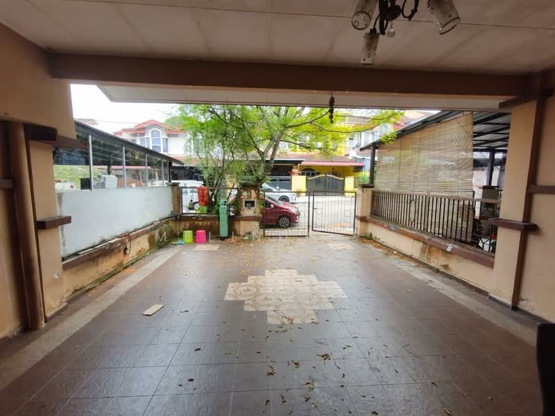 2-storey Terraced House for Sale in Bandar Putra (Kulai) - Melinda Ee - Exterior - PropertyGuru.com.my