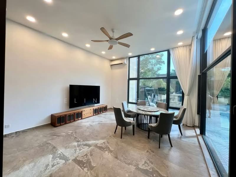 Cluster House for Sale in Forest City (Gelang Patah) - Belinda Choo - Living Room - PropertyGuru.com.my