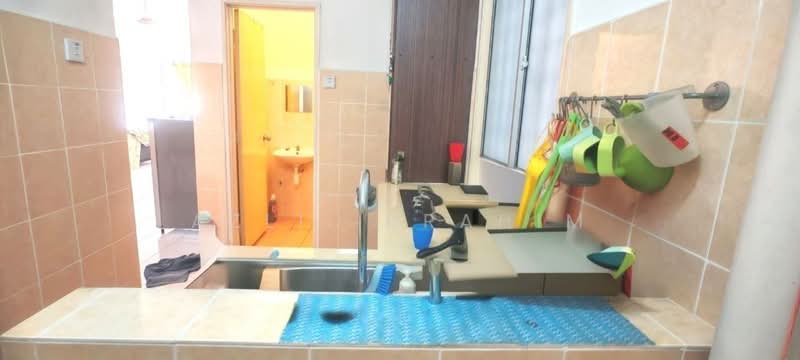 Pangsapuri untuk Dijual di Merdeka Villa - Azli Ibrahim - Kitchen - PropertyGuru.com.my