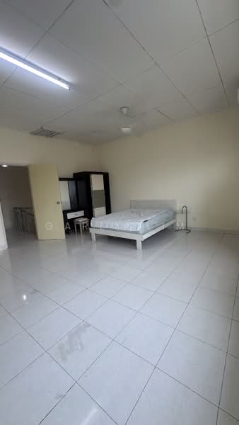 2-storey Terraced House for Sale in Taman Mount Austin (Tebrau) - Garet Lim - Bedroom - PropertyGuru.com.my