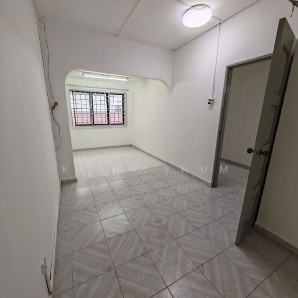 Rumah Teres untuk Dijual di Taman Damai Jaya (Skudai) - Keith Shum - Interior - PropertyGuru.com.my