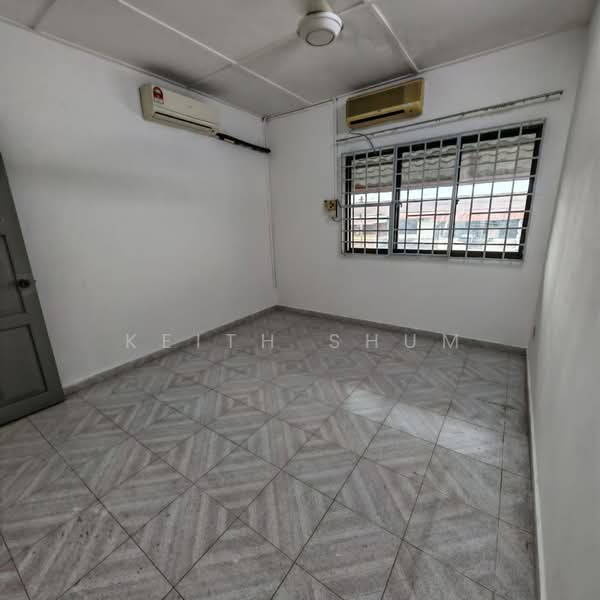 Rumah Teres untuk Dijual di Taman Damai Jaya (Skudai) - Keith Shum - Interior - PropertyGuru.com.my