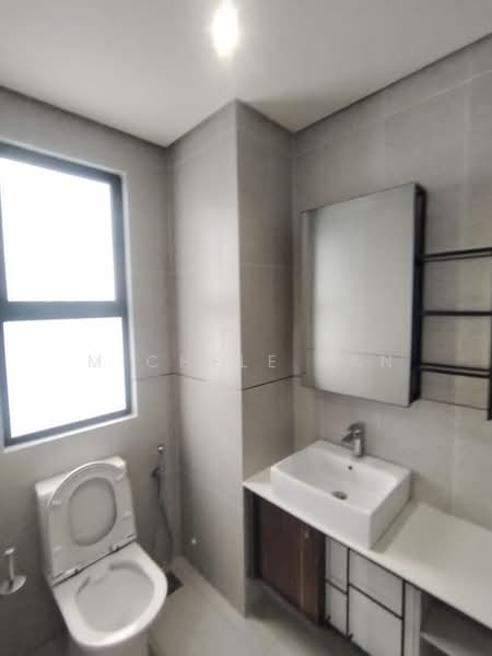 Service Residence for Rent at Millerz Square Serviced Residence - Michele Tan - Bathroom - PropertyGuru.com.my