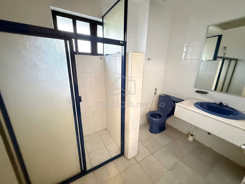 Condominium for Rent at Contessa - Desmond Low - Bathroom - PropertyGuru.com.my