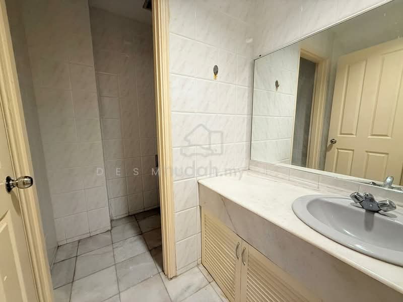 Condominium for Rent at Contessa - Desmond Low - Bathroom - PropertyGuru.com.my