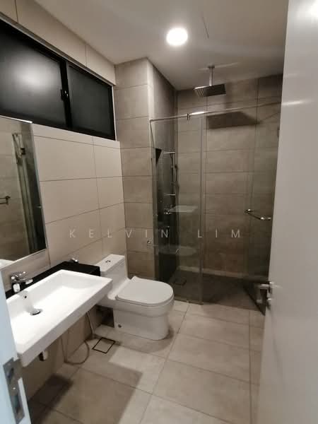 Kediaman Servis untuk Disewa di The Sentral Suites - Kelvin Lim - Bathroom - PropertyGuru.com.my