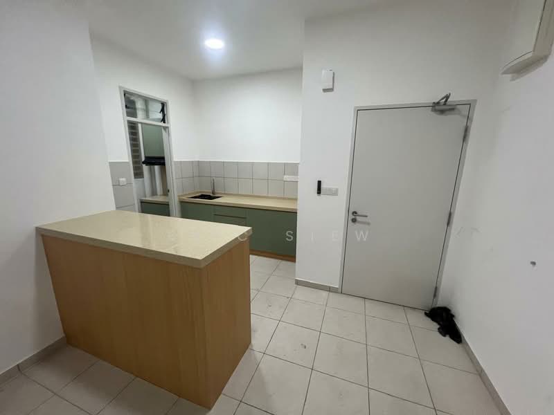 Kondominium untuk Disewa di Nikka Residence - Eric Siew - Kitchen - PropertyGuru.com.my