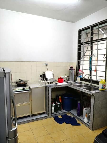 Rumah Teres 2-Tingkat untuk Dijual di Taman Skudai Baru (Skudai) - Janlly Jong - Kitchen - PropertyGuru.com.my
