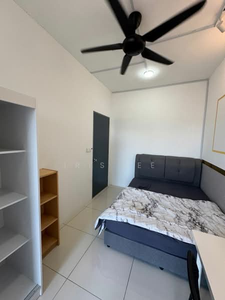 Condominium for Rent at The Holmes 2 - Iris Lee - Bedroom - PropertyGuru.com.my