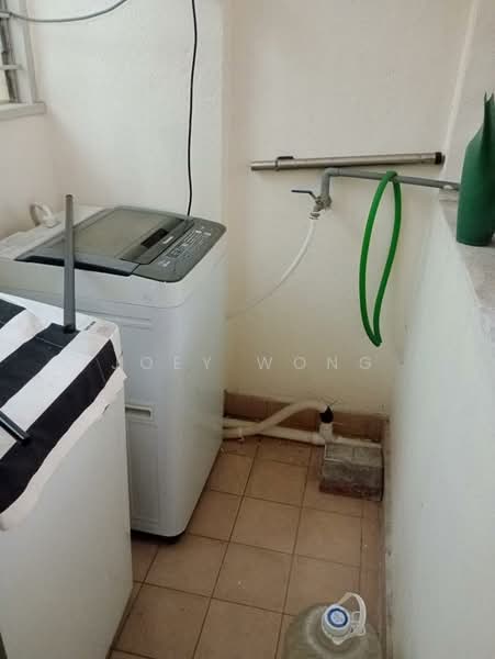 2-storey Terraced House for Sale in Usj 11 (Subang Jaya) - Joey Wong - Balcony - PropertyGuru.com.my