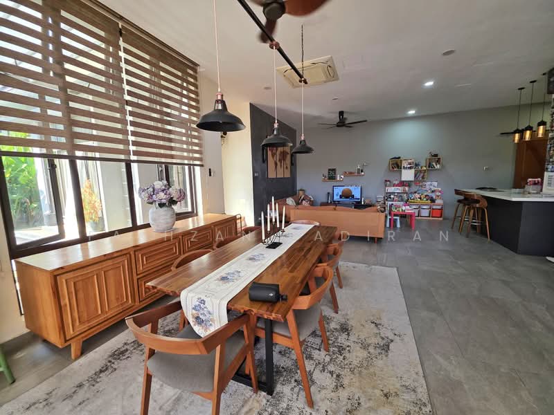 Bungalow House for Sale in Putrajaya (Putrajaya) - Fakhzan Badiran - Living Room - PropertyGuru.com.my