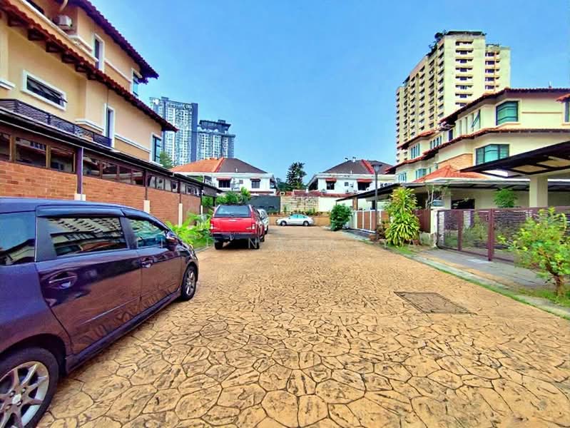 Semi-Detached House for Sale in Kuala Lumpur (Kuala Lumpur) - Fifi Natasya - Exterior - PropertyGuru.com.my