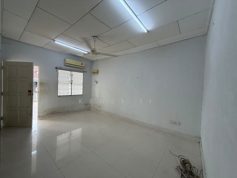 Rumah Teres 1-Tingkat untuk Dijual di Desa Jaya Kepong (Kepong) - Kenji Ti - PropertyGuru.com.my