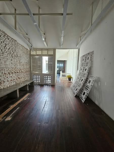 Shop / Office for Rent in George Town (Penang) - Chong Chooi Wei - Interior - PropertyGuru.com.my