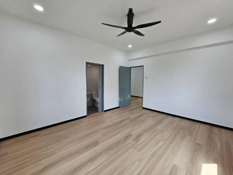 2-storey Terraced House for Sale in Taman Daya (Johor Bahru) - Gloson Ten - Interior - PropertyGuru.com.my