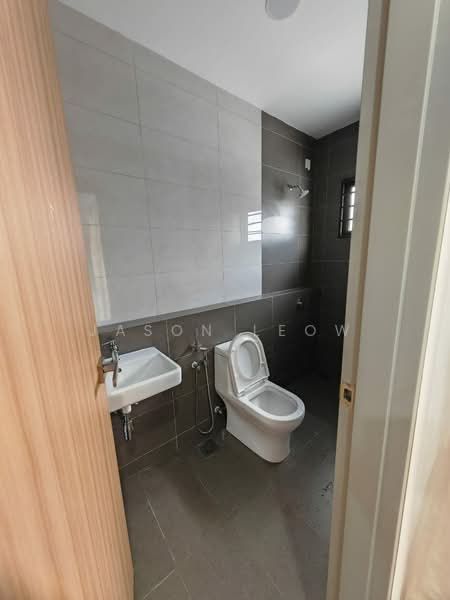 Terraced House for Rent in Bandar Kinrara Seksyen 1 (Bandar Kinrara) - Jason Leow - Bathroom - PropertyGuru.com.my