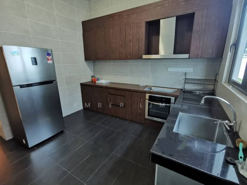 Cluster House for Sale in Eco Botanic (Iskandar Puteri (Nusajaya)) - Ember Lim - Kitchen - PropertyGuru.com.my