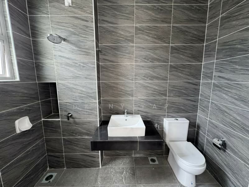 Rumah Kluster untuk Disewa di Johor Bahru (Johor) - Danny Yap - Bathroom - PropertyGuru.com.my