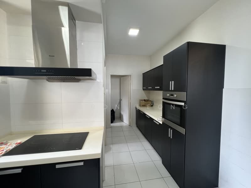 Condominium for Sale at The Tamarind - Sharon Leong - Kitchen - PropertyGuru.com.my