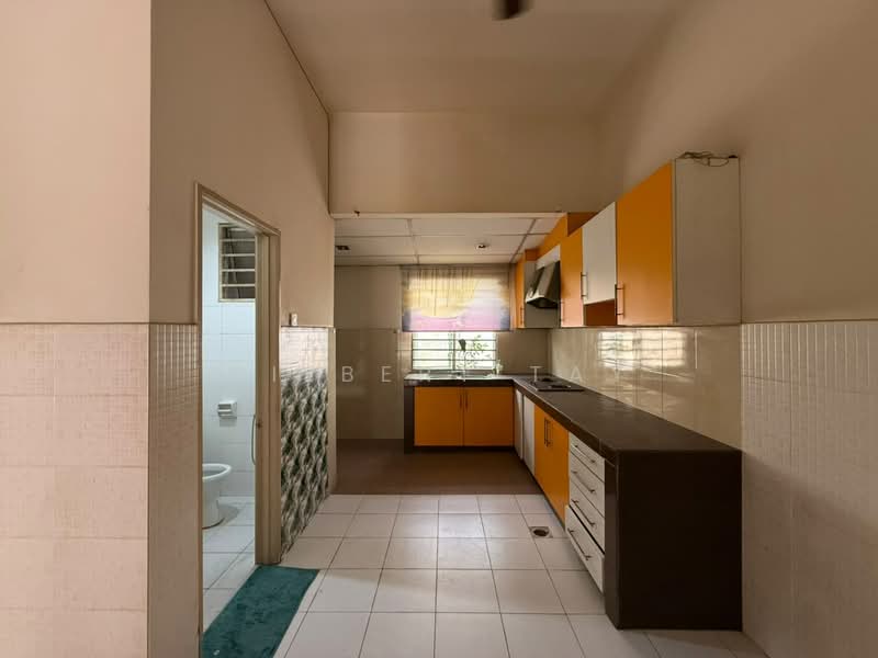 Rumah Teres 2.5-Tingkat untuk Dijual di Puchong (Selangor) - Gilbert Tay - Kitchen - PropertyGuru.com.my