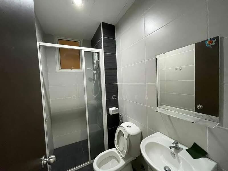 Condominium for Rent at Reflections Condominium - Joey Cheah - Bathroom - PropertyGuru.com.my