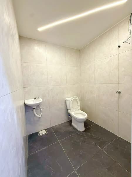 Rumah Teres 2-Tingkat untuk Dijual di Taman Daya (Johor Bahru) - JOANNE YONG - Bathroom - PropertyGuru.com.my