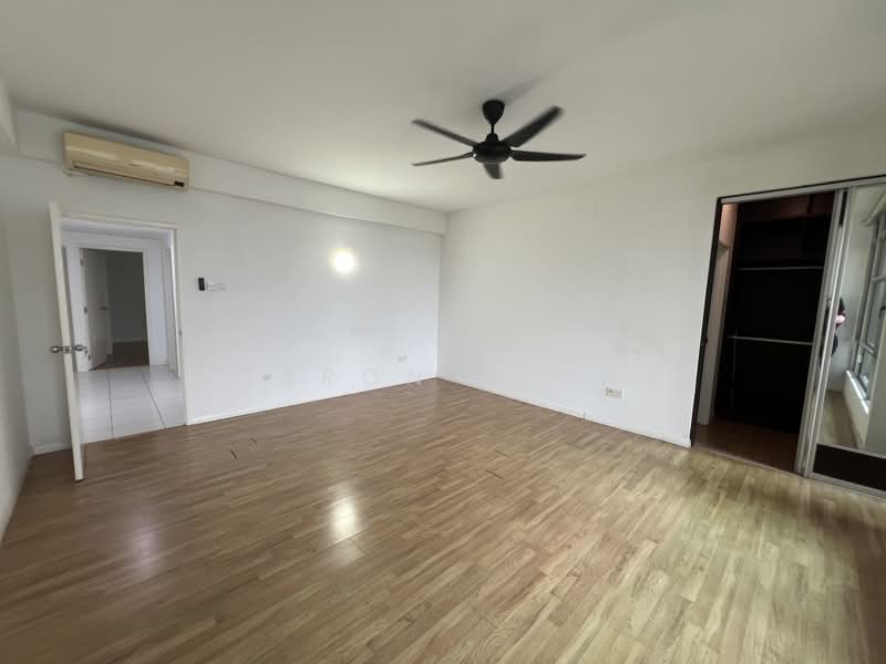 Condominium for Sale at The Saffron - Sharon Leong - Master Bedroom - PropertyGuru.com.my