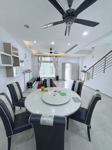 Rumah Teres 2-Tingkat untuk Dijual di Taman Nusa Sentral (Iskandar Puteri (Nusajaya)) - Sharon Ng - Dining Room - PropertyGuru.com.my