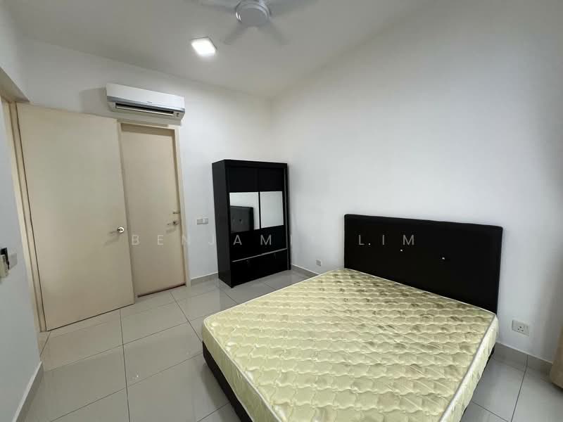 Kediaman Servis untuk Dijual di Eco Nest - Benjamin Lim - Bedroom - PropertyGuru.com.my