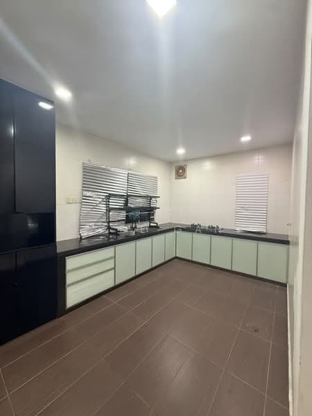 2-storey Terraced House for Rent in Bukit Indah (Iskandar Puteri (Nusajaya)) - Jade Gan - Kitchen - PropertyGuru.com.my