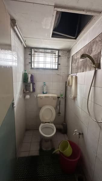 Kedai untuk Disewa di Bandar Tasek Mutiara (Simpang Ampat) - Wayne Loh - Bathroom - PropertyGuru.com.my