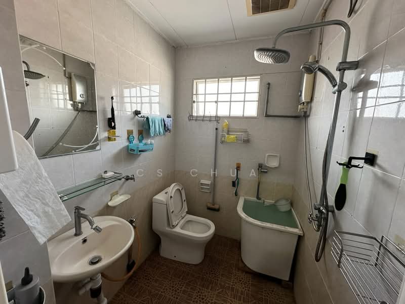 Terraced House for Sale in Bandar Botanic (Klang) - Cs Chua - Bathroom - PropertyGuru.com.my