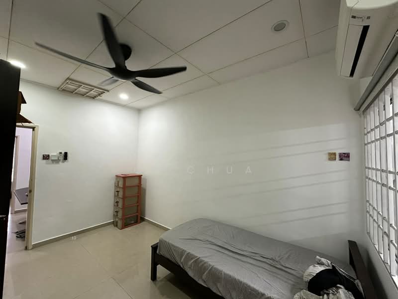 Terraced House for Sale in Bandar Botanic (Klang) - Cs Chua - Bedroom - PropertyGuru.com.my