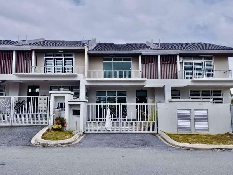 Rumah Teres 2-Tingkat untuk Dijual di Bandar Penawar (Kota Tinggi) - Eva Siow - Exterior - PropertyGuru.com.my