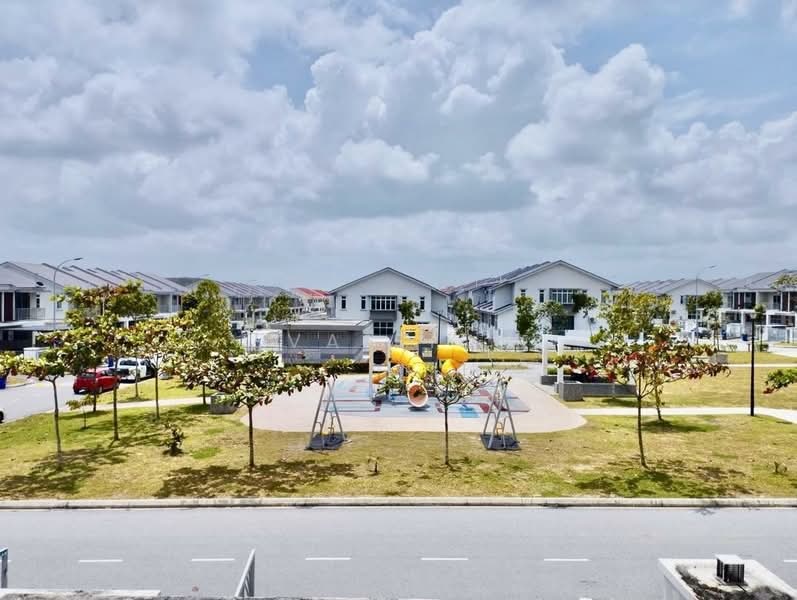 Rumah Teres 2-Tingkat untuk Dijual di Bandar Penawar (Kota Tinggi) - Eva Siow - Exterior - PropertyGuru.com.my