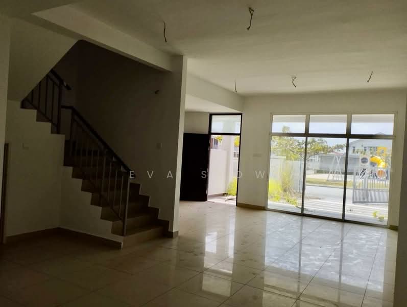 Rumah Teres 2-Tingkat untuk Dijual di Bandar Penawar (Kota Tinggi) - Eva Siow - Living Room - PropertyGuru.com.my