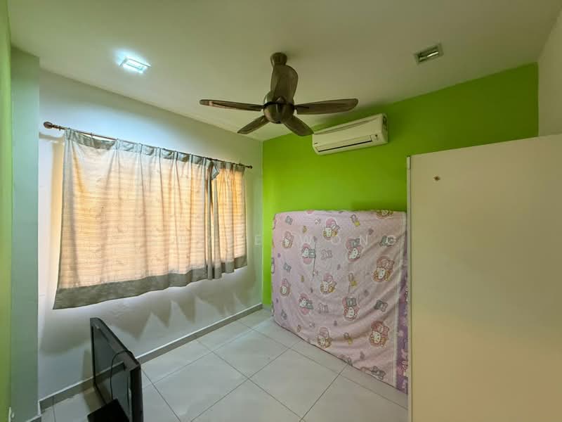 Condominium for Sale at Paradesa Tropika II - Coyee Wong - Bedroom - PropertyGuru.com.my