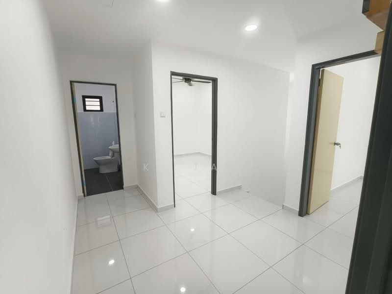2-storey Terraced House for Sale in Taman Bukit Kempas (Tampoi) - KS Tan - PropertyGuru.com.my