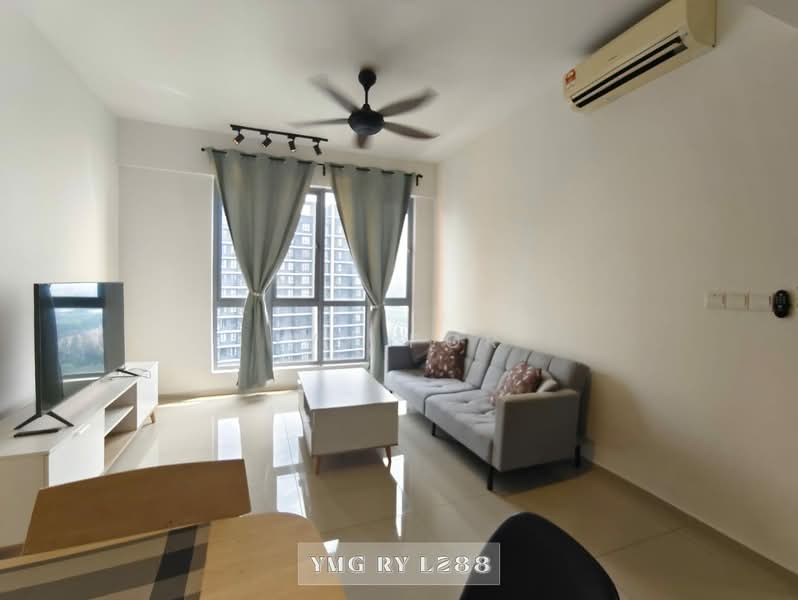 Kediaman Servis untuk Disewa di Gravit8, Klang - Ivy Por - Living Room - PropertyGuru.com.my
