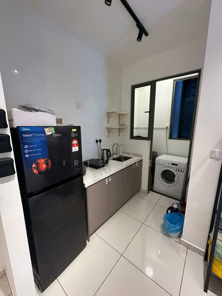 Kediaman Servis untuk Disewa di Kenwingston Platz - Iris Lee - Kitchen - PropertyGuru.com.my