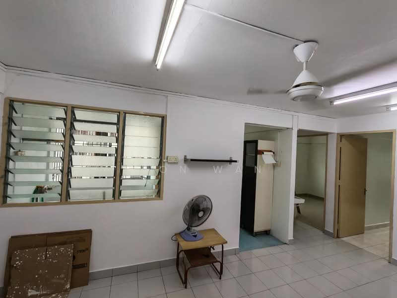 Rumah Flat untuk Disewa di Desa Petaling Flat - Tron Wan - Interior - PropertyGuru.com.my