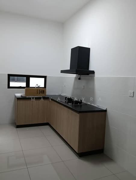 Rumah Berkembar untuk Dijual di Puncak Alam (Selangor) - Maya Myra - Kitchen - PropertyGuru.com.my