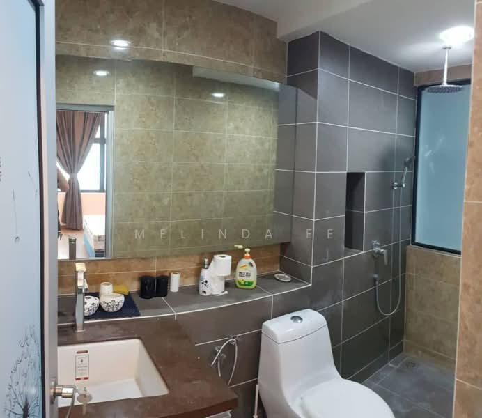 Servis Apartment untuk Dijual di The Sky Executive Suites - Melinda Ee - Bathroom - PropertyGuru.com.my