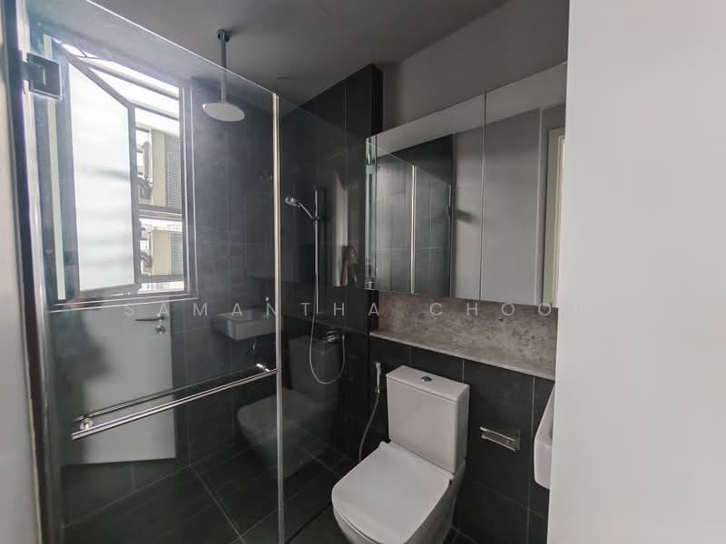 Kondominium untuk Dijual di Aetas Damansara - Samantha Chooi - Bathroom - PropertyGuru.com.my