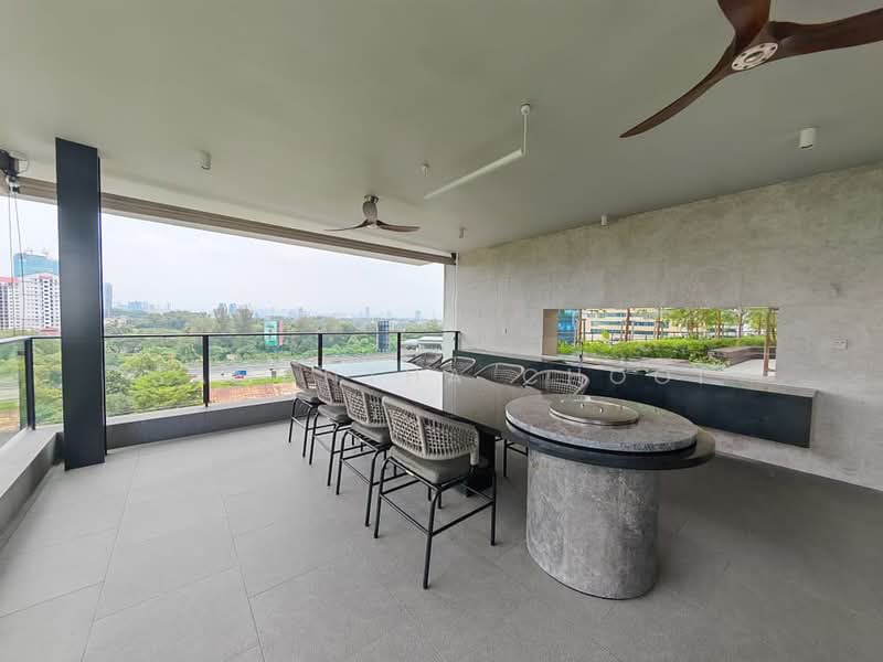 Kondominium untuk Dijual di Aetas Damansara - Samantha Chooi - Balcony - PropertyGuru.com.my