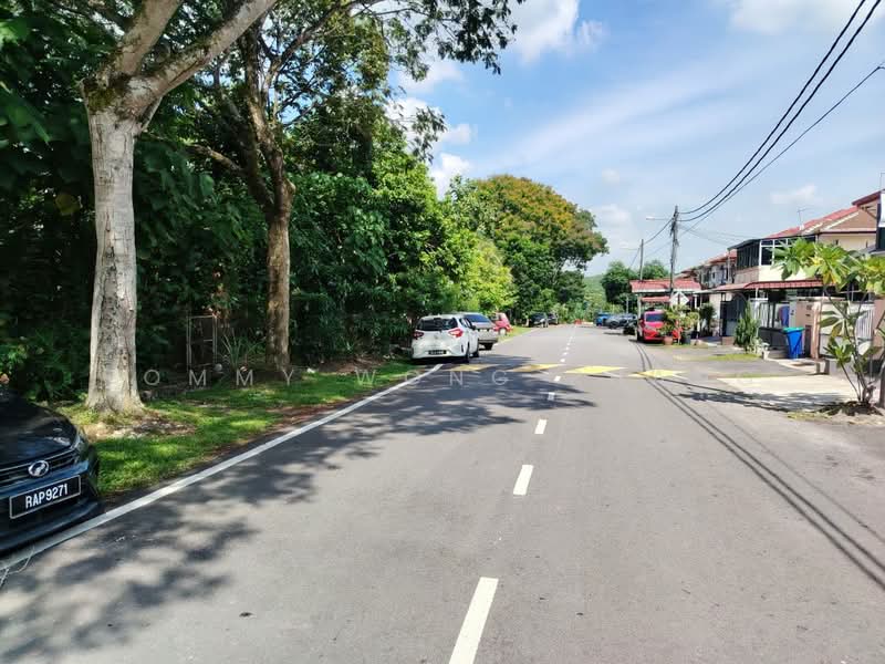 2-storey Terraced House for Sale in Taman Lestari Putra (Seri Kembangan) - Tommy Wong Phang - Exterior - PropertyGuru.com.my
